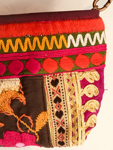Lola Pouch