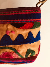 Lola Pouch