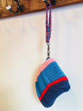 Flags Pouch