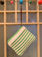 Mo Pouch