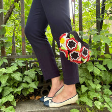 Flo Pouch